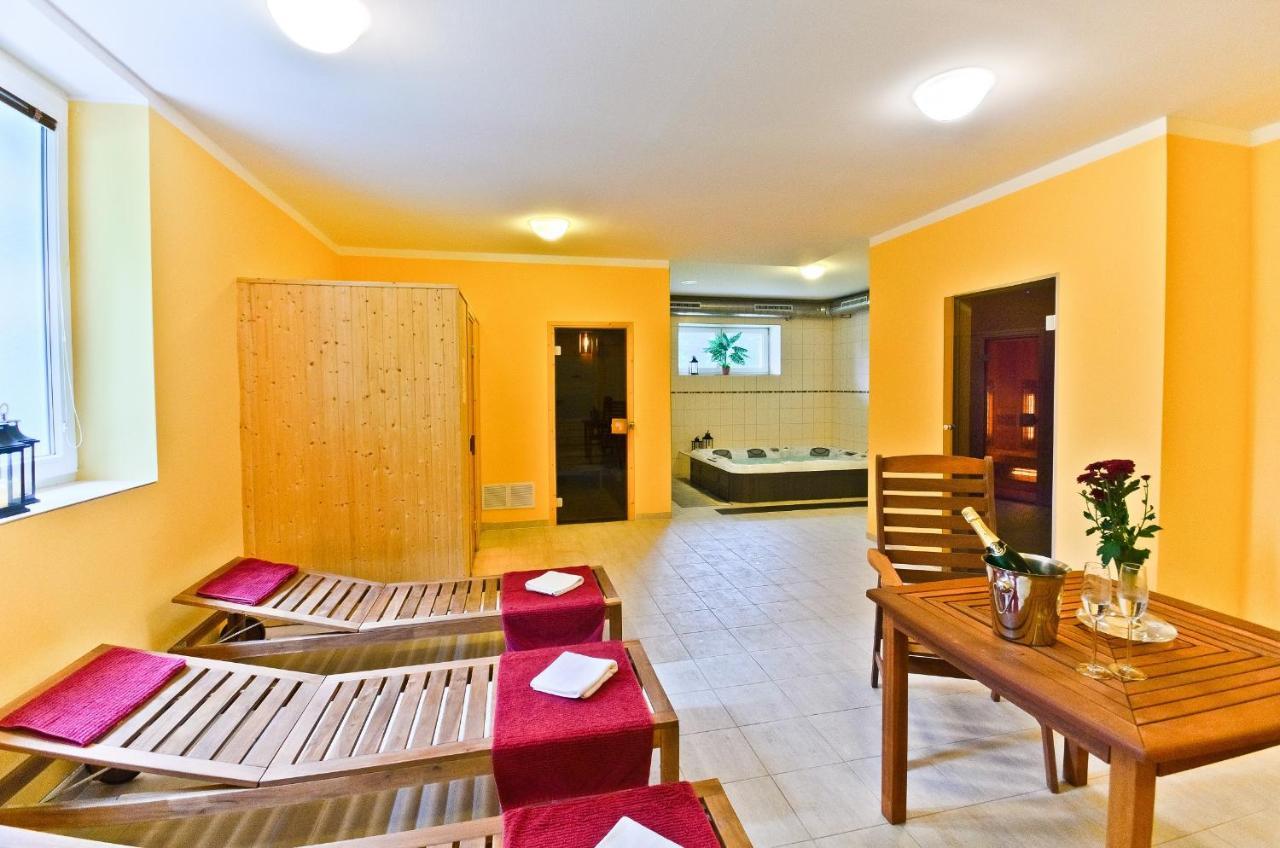 Hotel Resort Luna Ledeč nad Sázavou エクステリア 写真